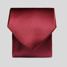 Load image into Gallery viewer, Folkespeare Burgundy Satin Clip On Tie