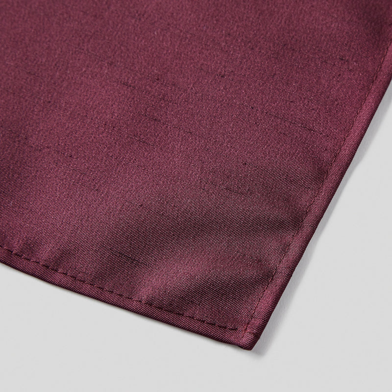 Folkespeare Maroon Slub Pocket Square finishing