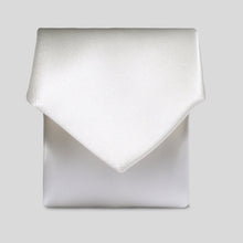 Load image into Gallery viewer, Folkespeare Boys Ivory Satin Tie
